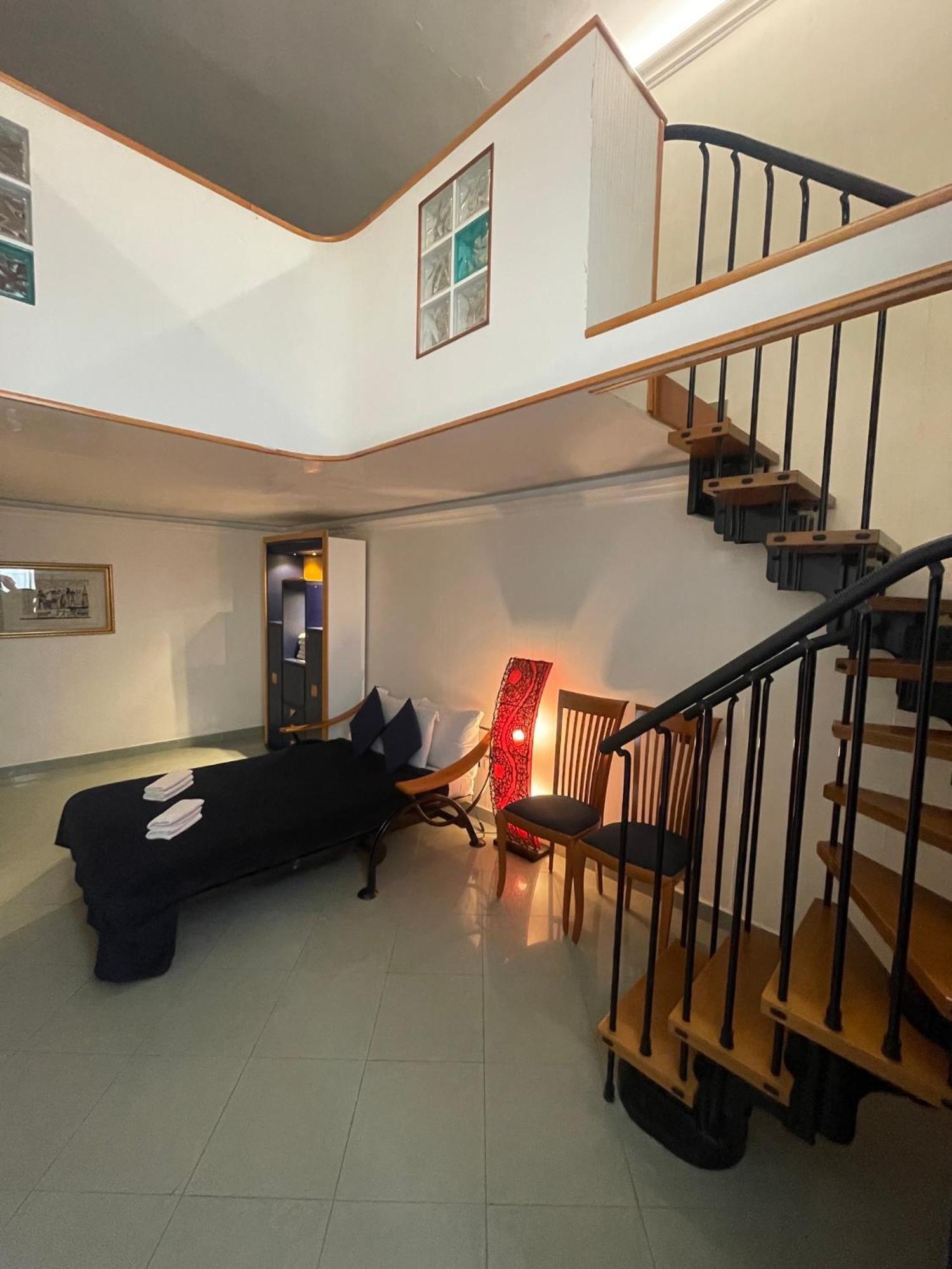 Lanova21 Bed & Breakfast Napoli Ngoại thất bức ảnh