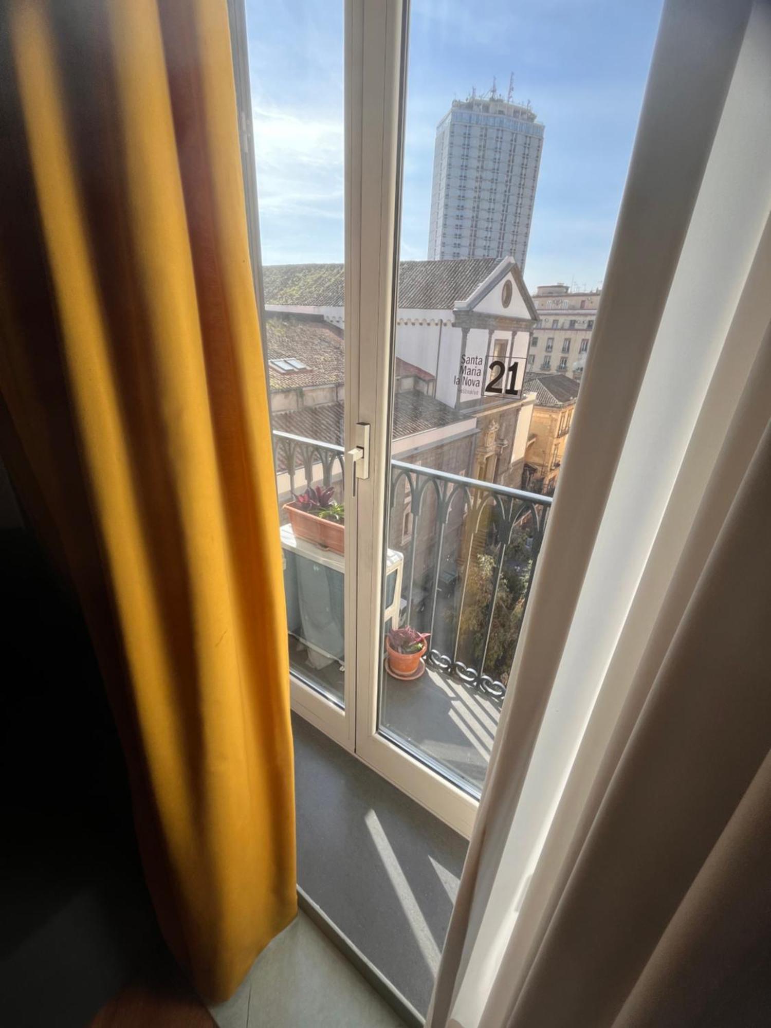 Lanova21 Bed & Breakfast Napoli Ngoại thất bức ảnh