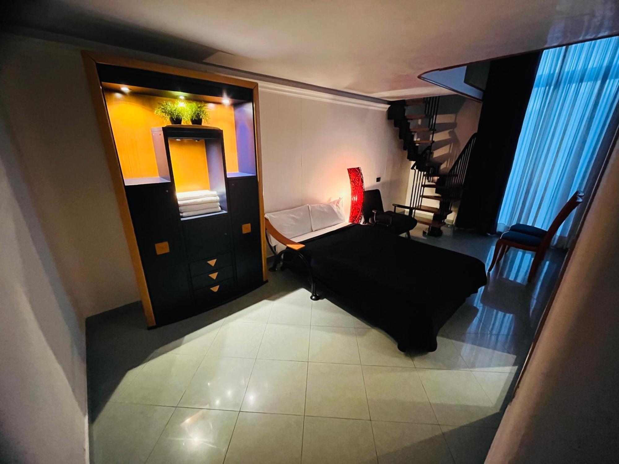 Lanova21 Bed & Breakfast Napoli Ngoại thất bức ảnh